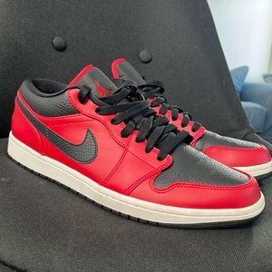Men’s Black and Red Nike Air Jordan 1s Size 11